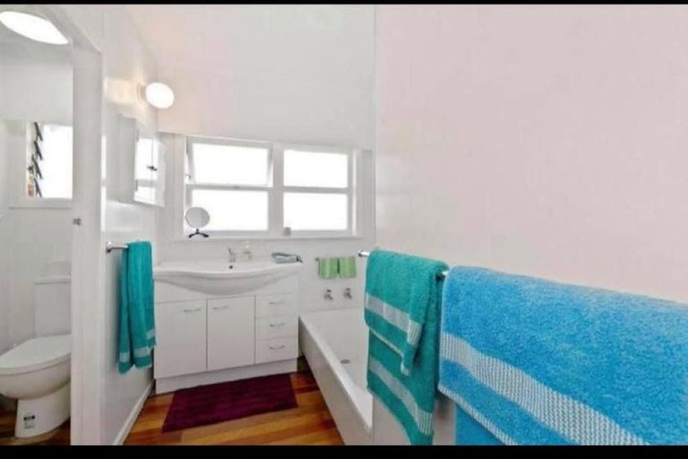 Photo of property in 9 Alma Crescent, Papakura, 2110