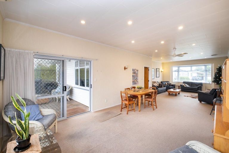 Photo of property in 7 Mill Road, Clive, 4102