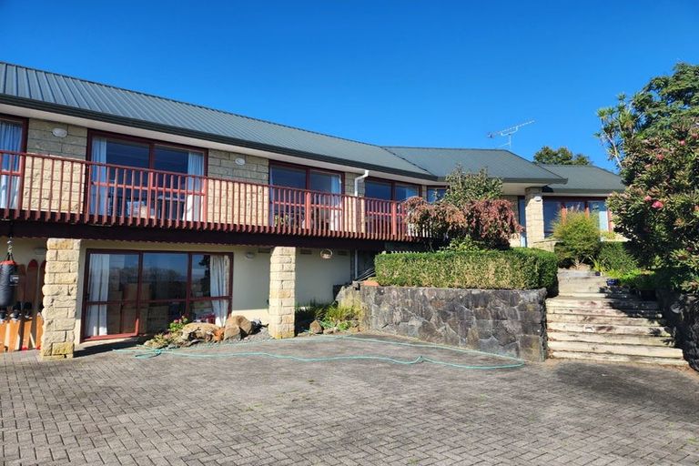 Photo of property in 19 Judge Richardson Drive, Opaheke, Papakura, 2584
