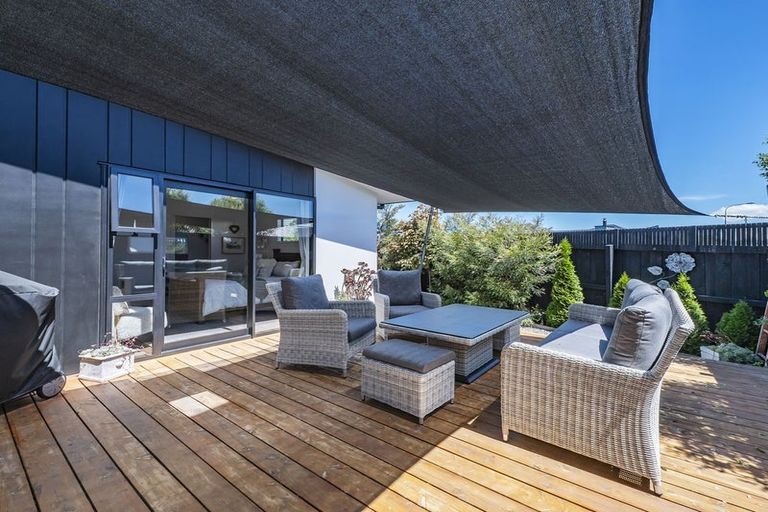 Photo of property in 17 Burrow Street, Rolleston, 7614