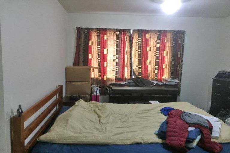 Photo of property in 28 Hyde Street, North Dunedin, Dunedin, 9016