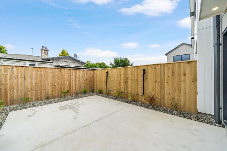 Photo of property in 3/104 Martin Street, Wallaceville, Upper Hutt, 5018