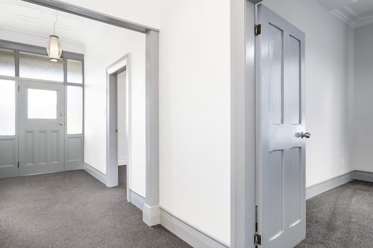 Photo of property in 288 Oxford Street, South Dunedin, Dunedin, 9012