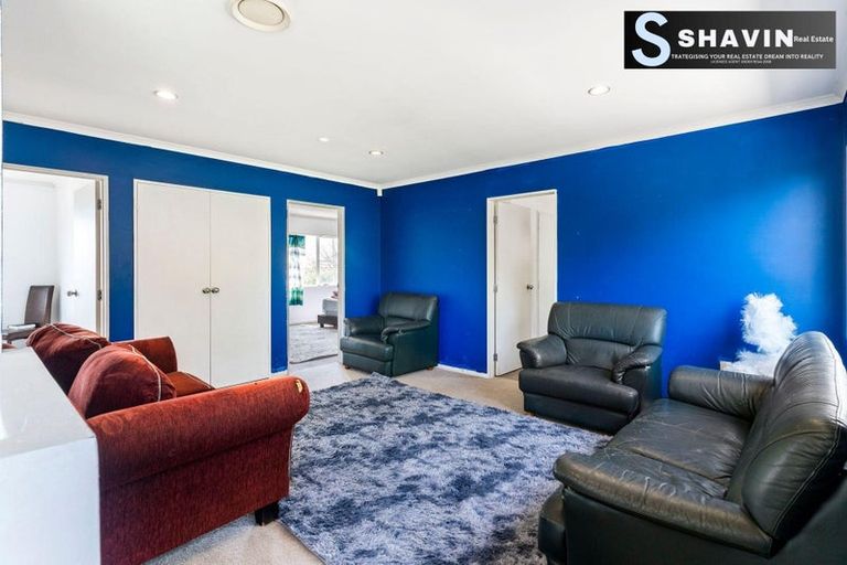 Photo of property in 8 Dapple Place, Flat Bush, Auckland, 2019