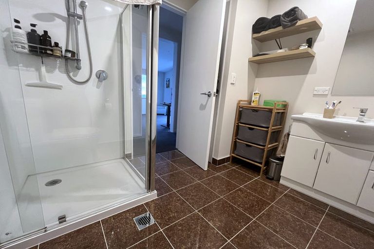 Photo of property in 2/69 Sheridan Terrace, Johnsonville, Wellington, 6037