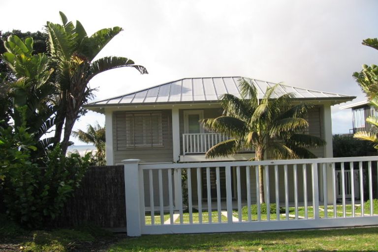 Photo of property in 68 Wintle Street, Mangawhai Heads, Mangawhai, 0505