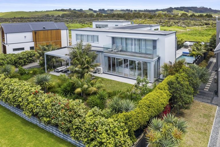 Photo of property in 114 Mangatawhiri Road, Omaha, Warkworth, 0986