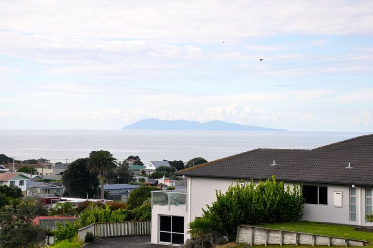 Photo of property in 35 Mayor View Terrace, Waihi Beach, 3611