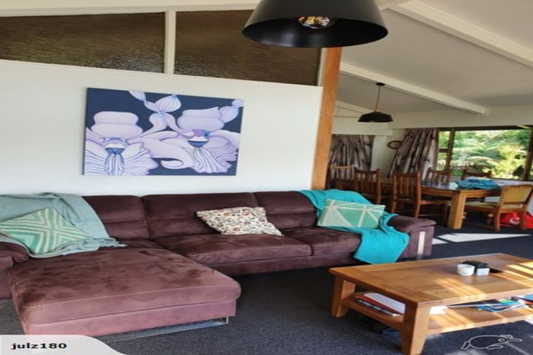 Photo of property in 30 Driving Creek Road, Coromandel, 3506