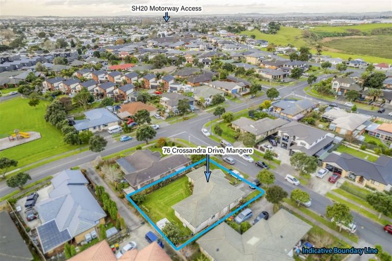 Photo of property in 76 Crossandra Drive, Mangere, Auckland, 2022