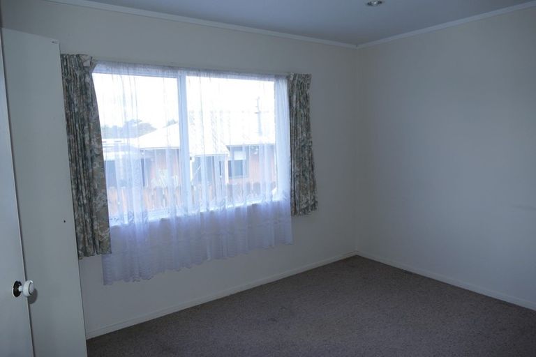 Photo of property in 2/9 Akehurst Avenue, New Lynn, Auckland, 0600