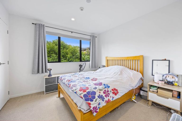 Photo of property in Rf202b, 16/18 Hewlett Road, Massey, Auckland, 0614