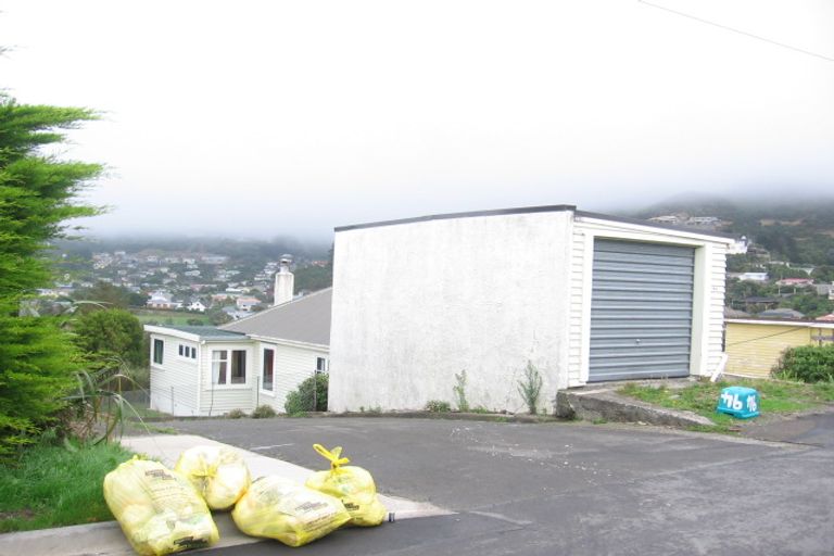 Photo of property in 94 Woodland Road, Johnsonville, Wellington, 6037