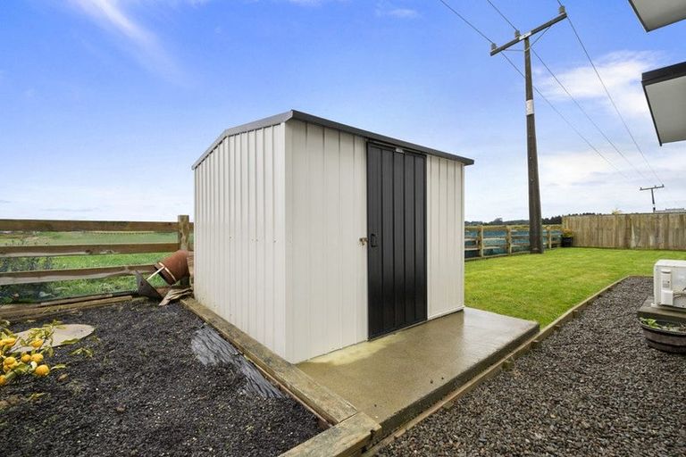 Photo of property in 27 Silicon Way, Fitzherbert, Palmerston North, 4410