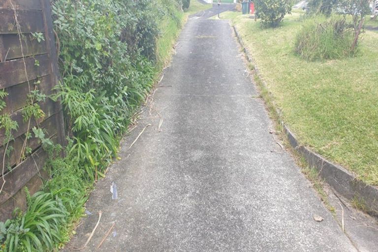 Photo of property in 16 Madison Place, Forrest Hill, Auckland, 0620