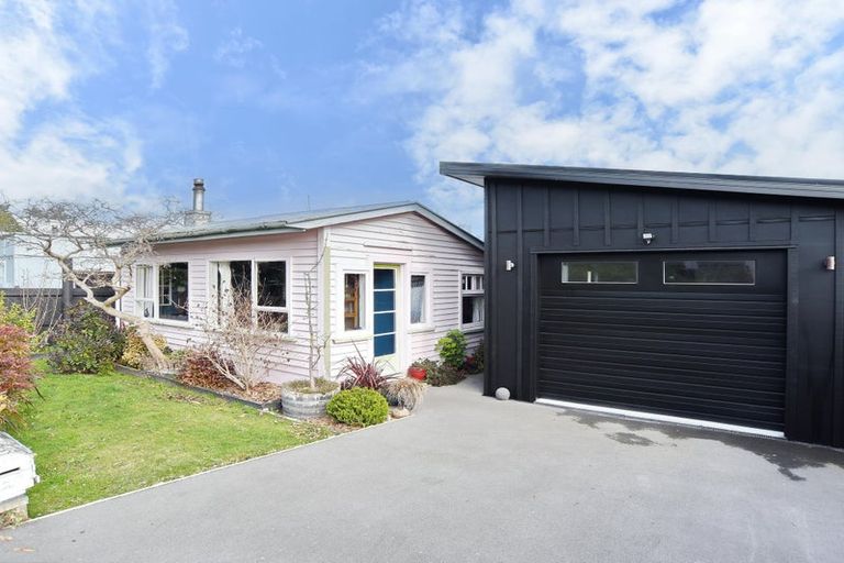 Photo of property in 43 Batten Grove, The Pines Beach, 7630