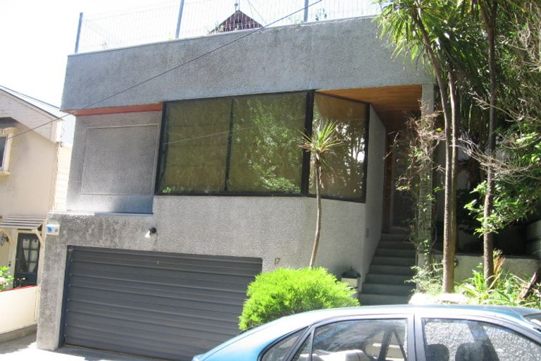 Photo of property in 17 Hay Street, Oriental Bay, Wellington, 6011