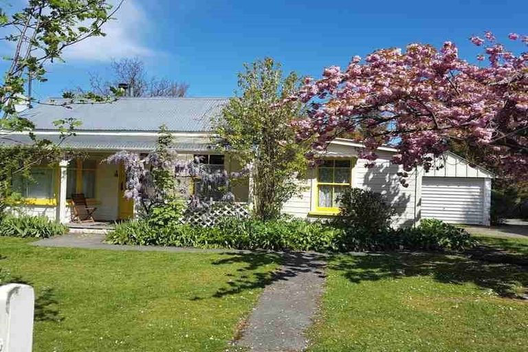 Photo of property in 27 Cheltenham Street, Hanmer Springs, 7334