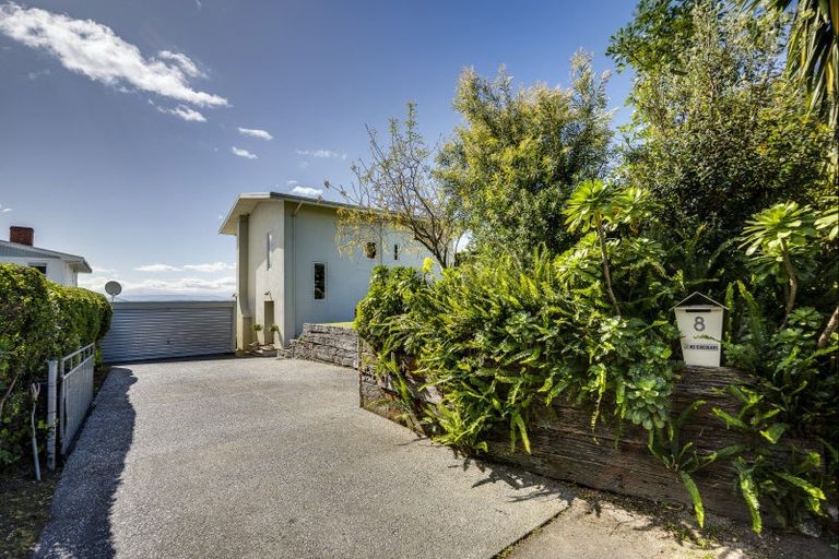 Photo of property in 8 Lambton Road, Hospital Hill, Napier, 4110