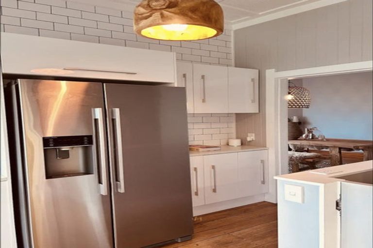 Photo of property in 27a Goldsmith Road, Hospital Hill, Napier, 4110