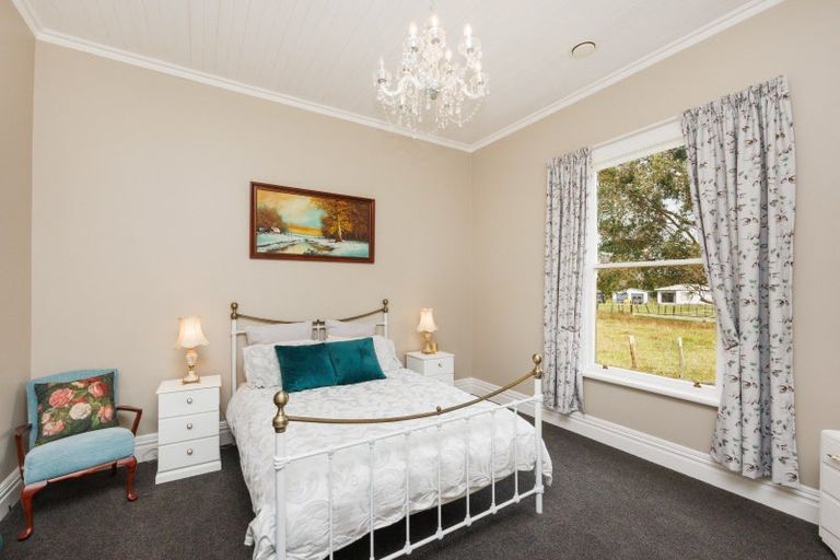Photo of property in 808 Kimbolton Road, Feilding, 4777