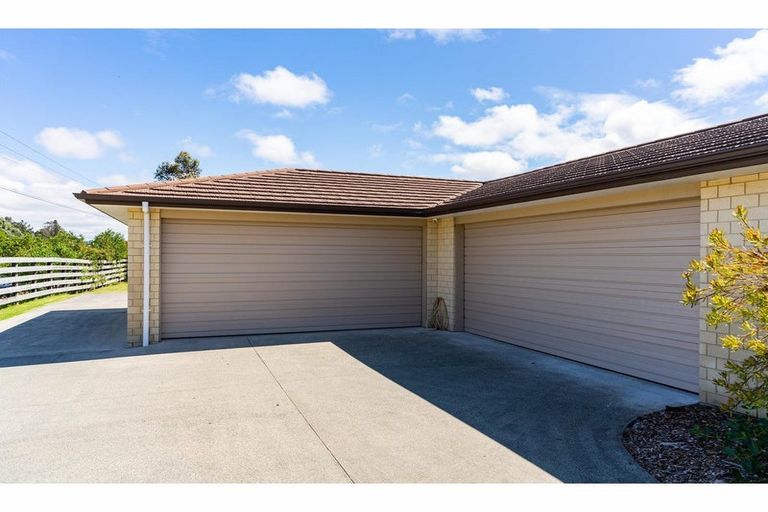 Photo of property in 1 Sunlea Lane, Mangawhai, 0505