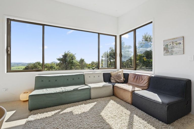 Photo of property in 194 Kauri Mountain Road, Taiharuru, Onerahi, 0192
