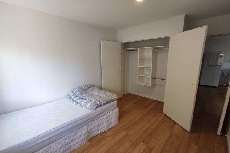 Photo of property in 419 Bucklands Beach Road, Bucklands Beach, Auckland, 2012