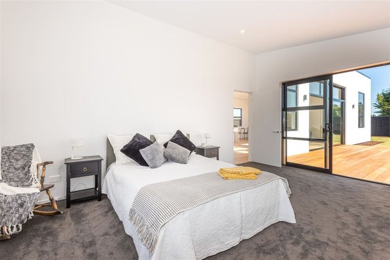 Photo of property in 37 Hotere Street, Rangiora, 7400