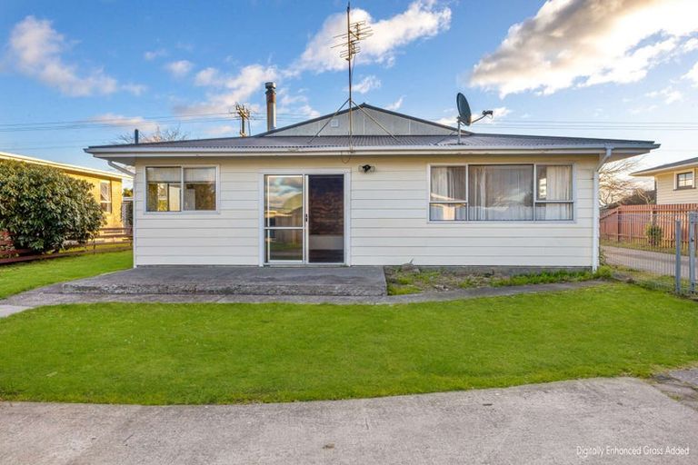 Photo of property in 114 Cordelia Street, Stratford, 4332