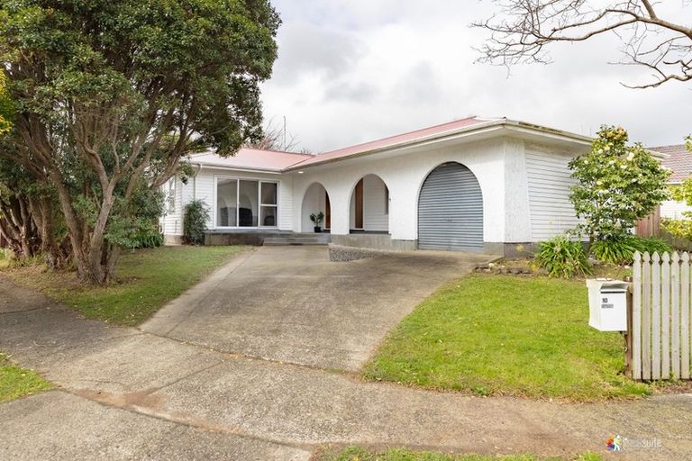 Photo of property in 10 Baltimore Crescent, Totara Park, Upper Hutt, 5018