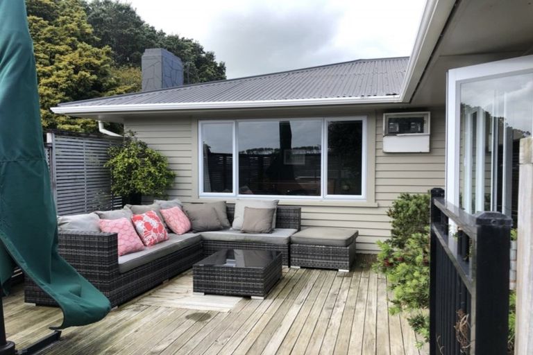 Photo of property in 7 Jenkins Place, Waitara, 4320