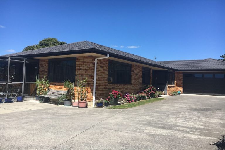 Photo of property in 7 Rarawa Place, Vogeltown, New Plymouth, 4310