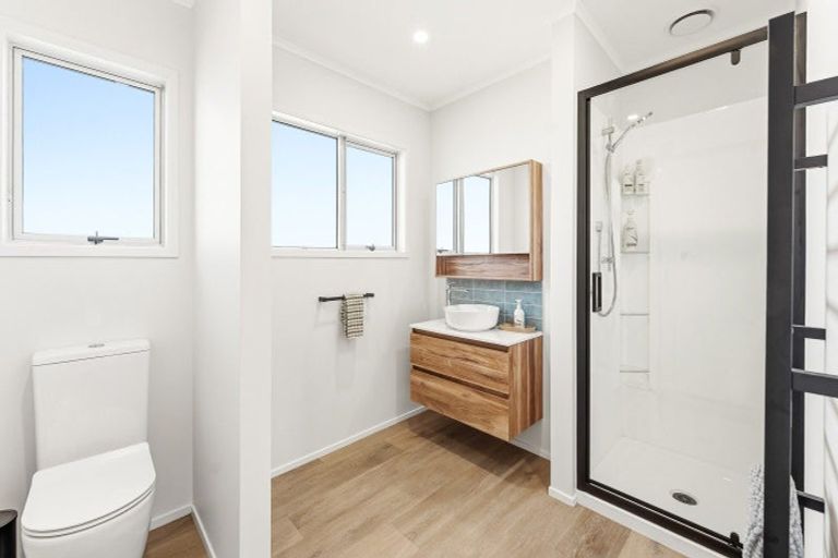 Photo of property in 16 Girven Road, Mount Maunganui, 3116