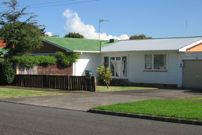 Photo of property in 67a Huia Road, Papatoetoe, Auckland, 2025