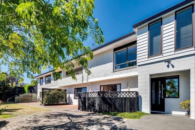 Photo of property in 82 Mchardy Street, Havelock North, 4130