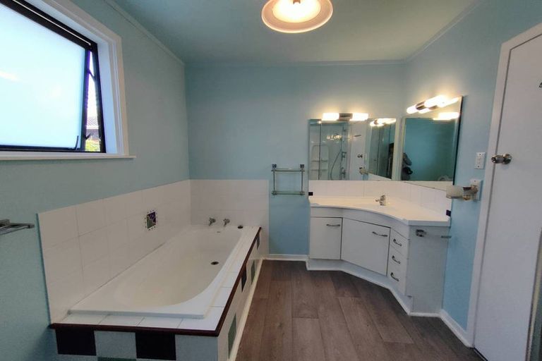 Photo of property in 99 Nile Road, Milford, Auckland, 0620