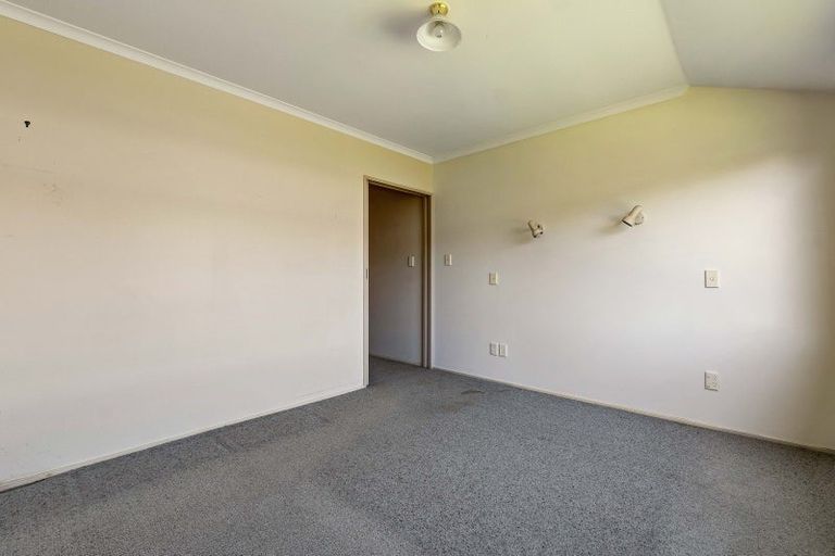Photo of property in 21 Clemow Road, Fitzroy, New Plymouth, 4312