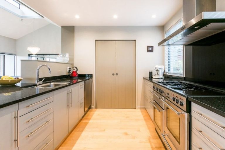 Photo of property in 191 Durham Drive, Havelock North, 4130