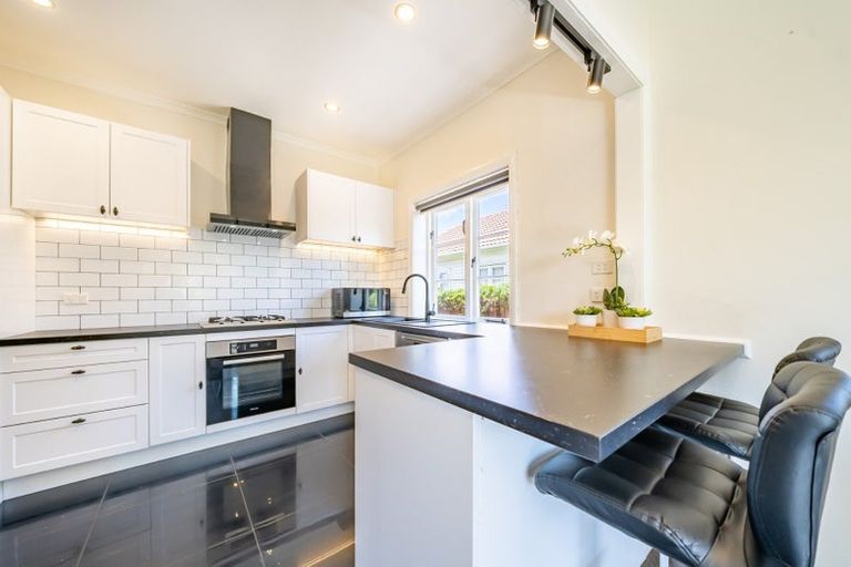 Photo of property in 1/24 Mahoe Street, Hutt Central, Lower Hutt, 5010