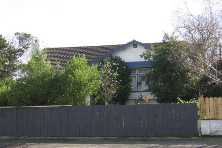 Photo of property in 233 Park Road, Hokowhitu, Palmerston North, 4410