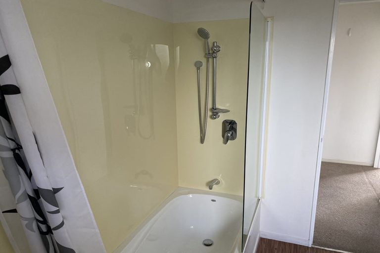 Photo of property in 1/138 Nile Road, Milford, Auckland, 0620