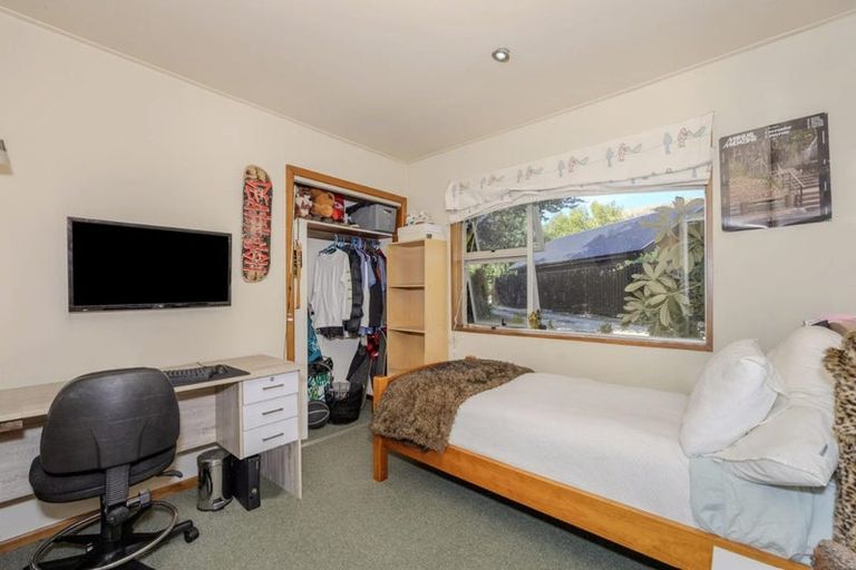 Photo of property in 216 Stone Street, Wanaka, 9305