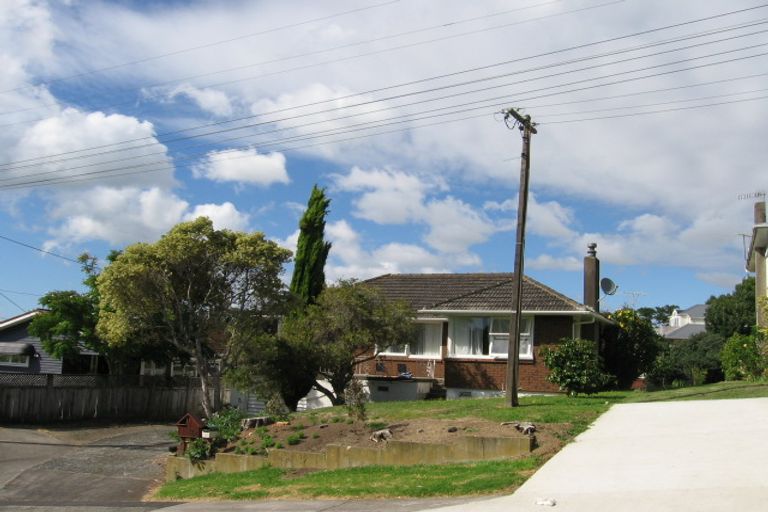 Photo of property in 129a Exmouth Road, Northcote, Auckland, 0627