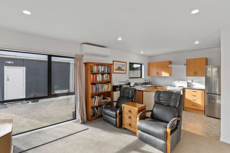 Photo of property in 9 Ropley Street, Amberley, 7410