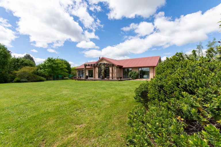 Photo of property in 178 Round Hill Road, Loburn, Rangiora, 7472