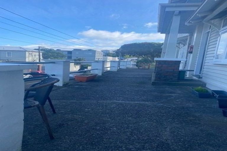 Photo of property in 19 Austin Street, Mount Victoria, Wellington, 6011