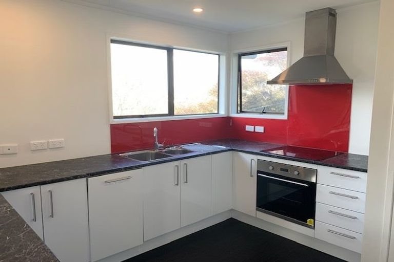 Photo of property in 13 Lendenfeld Drive, Papatoetoe, Auckland, 2025