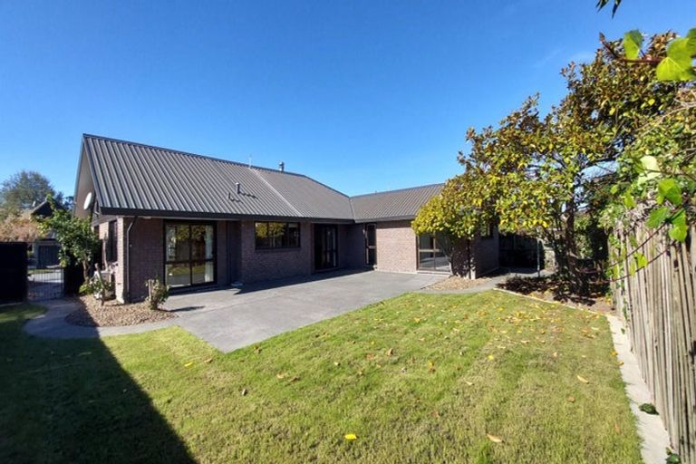 Photo of property in 51 Muir Avenue, Halswell, Christchurch, 8025