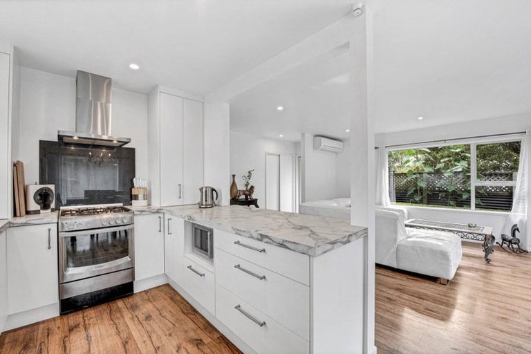 Photo of property in 69 Wellington Street, Nelson South, Nelson, 7010